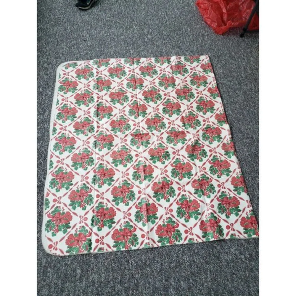 Vintage‎ Christmas Vinyl Tablecloth